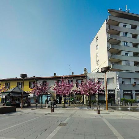 Albergo Sole Mariano Comense Exterior foto